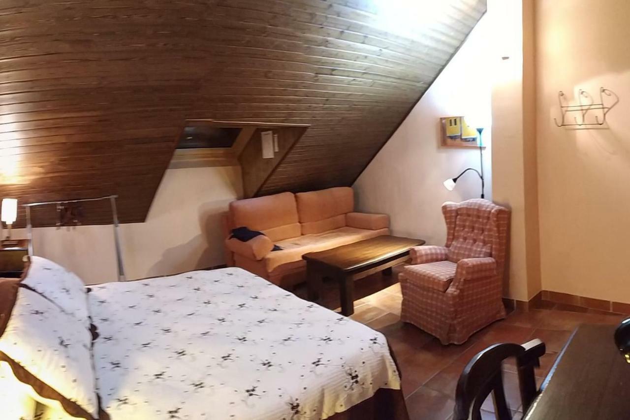 Apartamento -4-MEJOR QUE EN CASA, centro historico de Ubeda Exterior foto