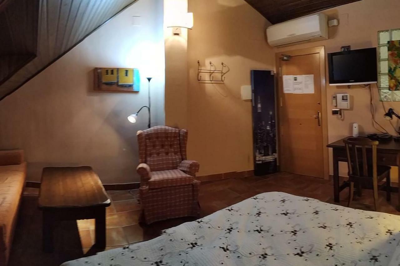 Apartamento -4-MEJOR QUE EN CASA, centro historico de Ubeda Exterior foto